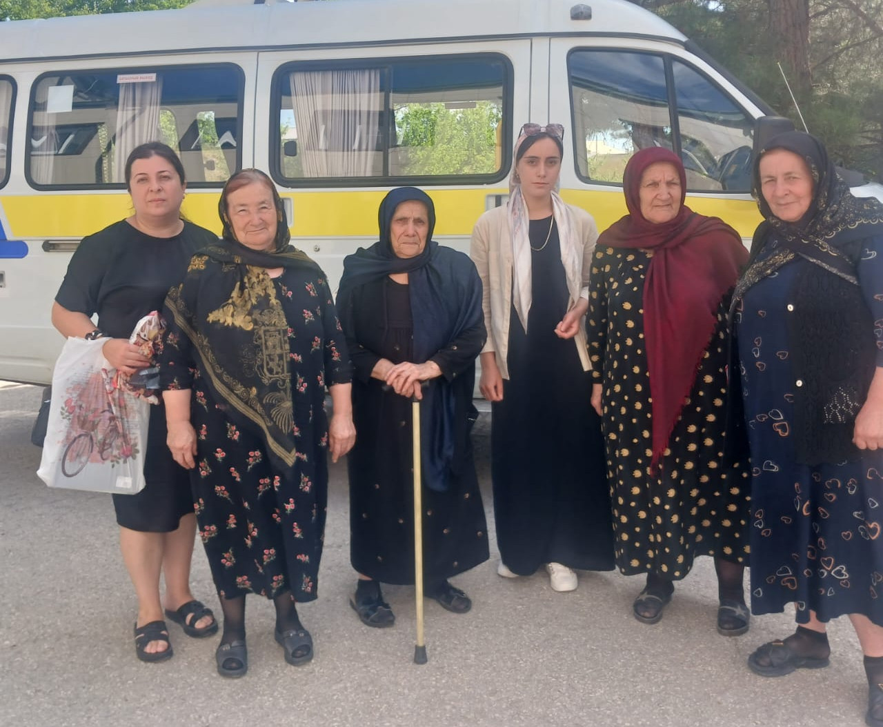 В рамках проекта "Старшее поколение" нацпроекта "Демография", специалисты Комплексного центра социального обслуживания Сергокалинского района организовали плановый выезд мобильной бригады в село Аялизимахи.